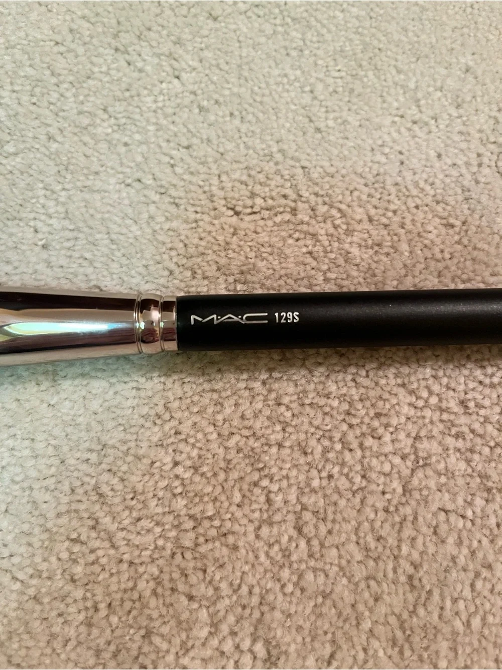 MAC Cosmetics Brush 129S